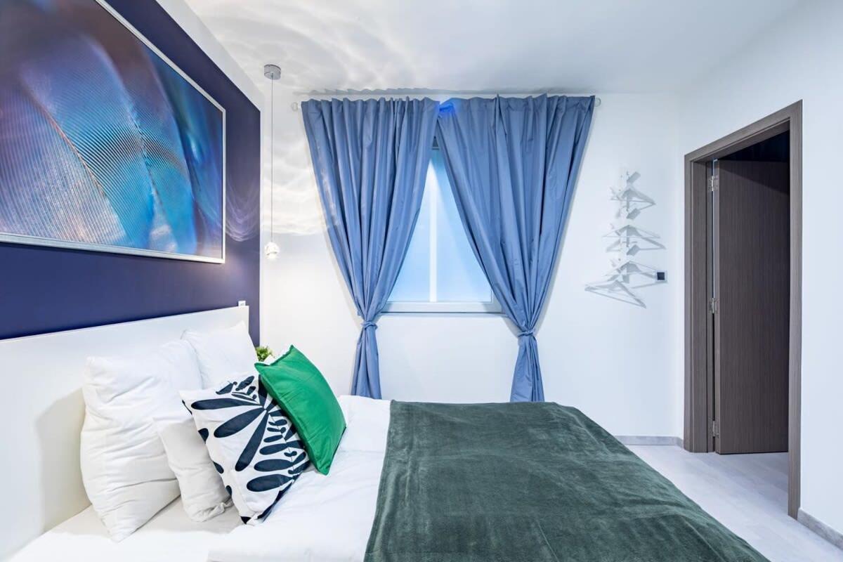 Appartamento Central - New - Quiet Sleep Budapest Esterno foto
